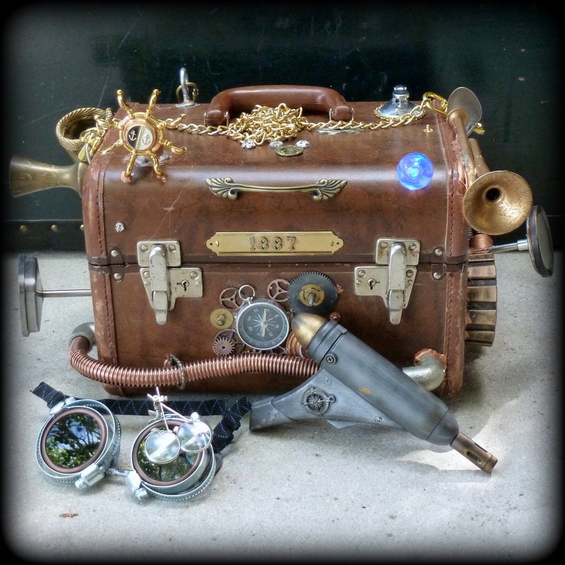 Steampunk Apocalyptic Trunk purse-goggles-gun-Victorian pocket watch parts skull Gothic key charm Pirate necklace locket  love wicca quirky