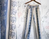 Vintage 1970s/80s White and Blue Striped High Waisted Jeans Size 5/6