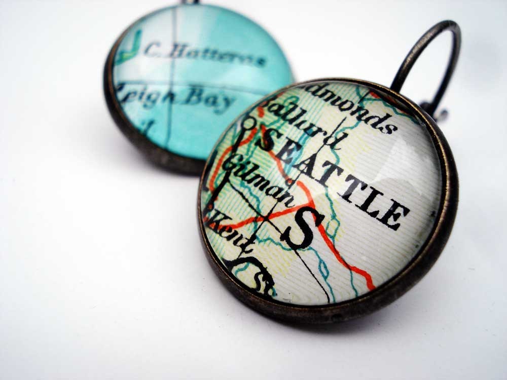 Personalised Earrings Placenames Cities USA / Europe