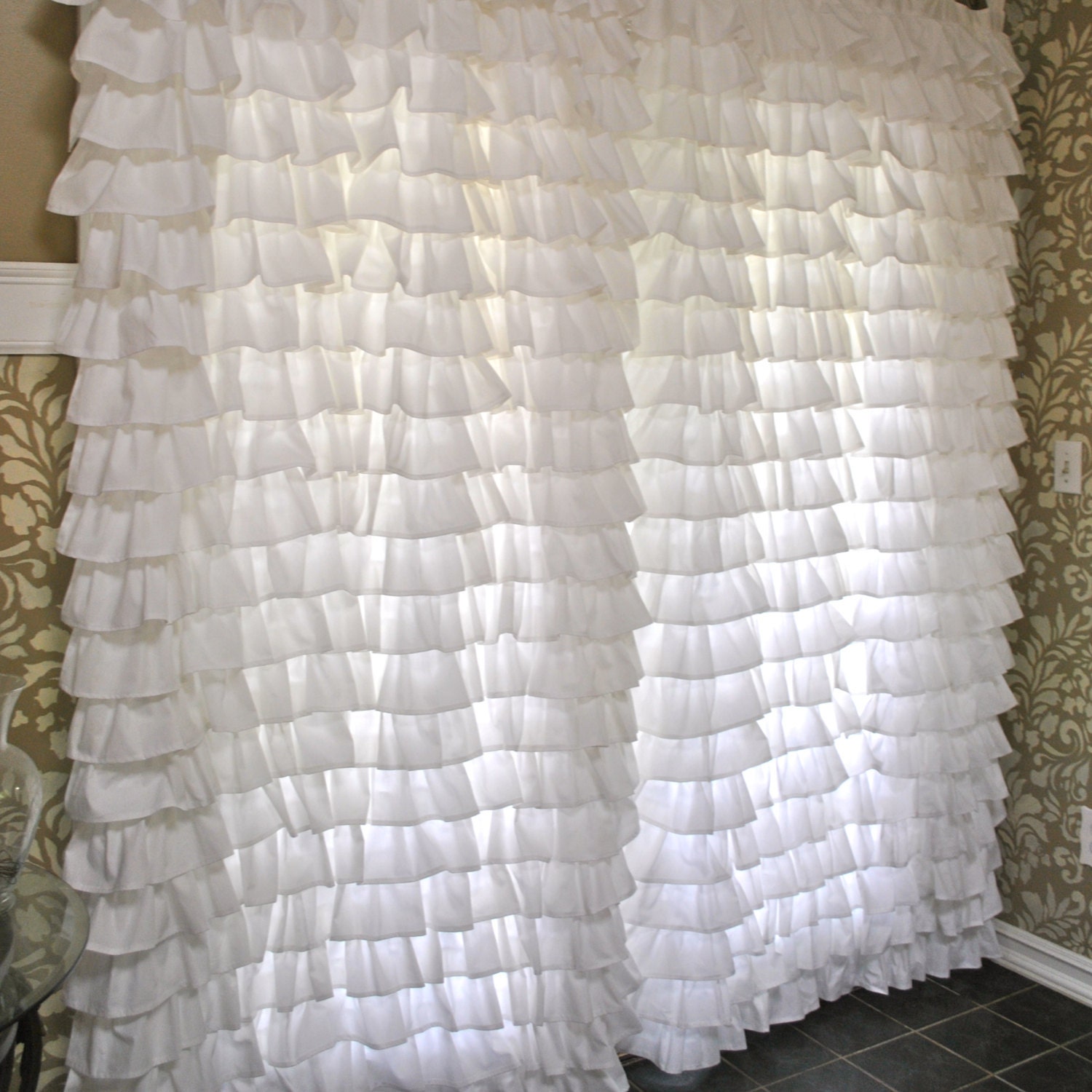 Small Ruffles Curtain