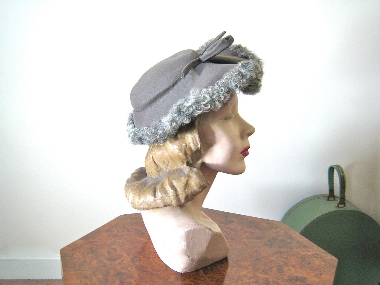 1940s hat / gorgeous grey felt with curly lamb trim - so flattering - any size.