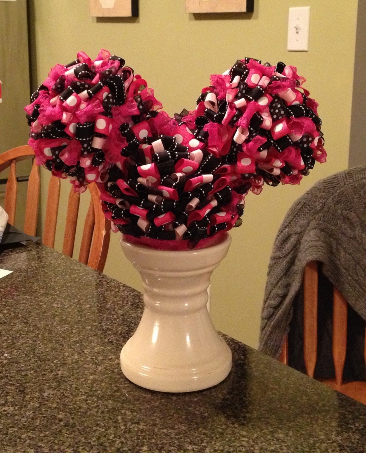 Minnie Mouse Birthday ribbon centerpiece