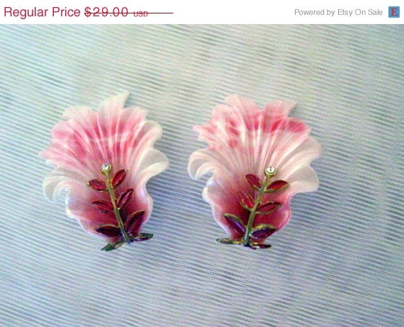 ON SALE Vintage pink flower celluloid earrings with rhinestones, pair pink clip on earrings vintage jewelry jewellery