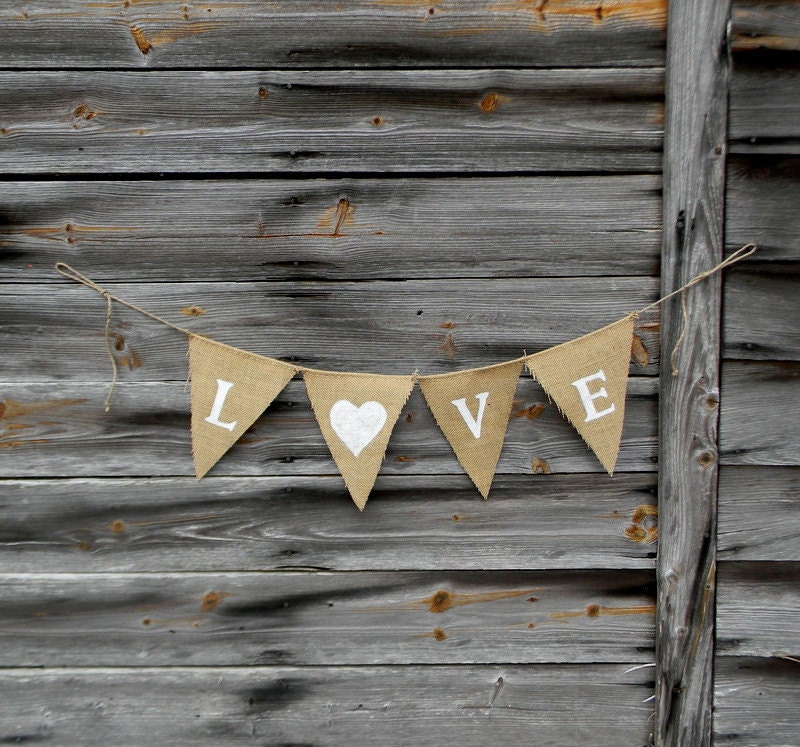 Burlap Bunting Banner, Rustic Wedding Decor Banner "LOVE" FREE US Shipping