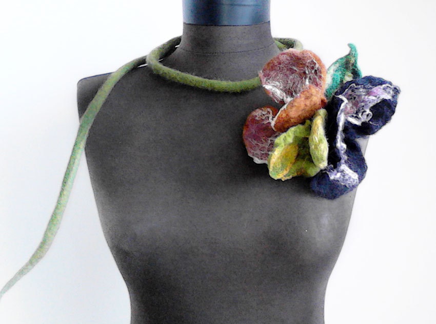 felt spring necklace, flowers lariat, eco friendly necklace, statement necklace