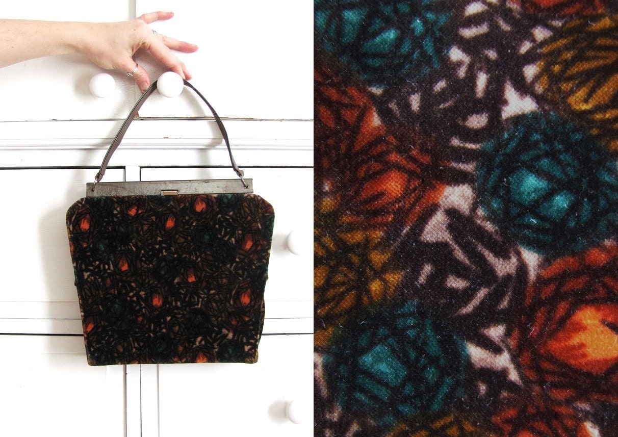 Atomic Purse / 60s Purse / 1960s Velvet Handbag