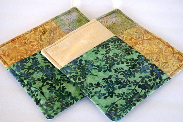 Green Batik Print Quilted Potholder Set