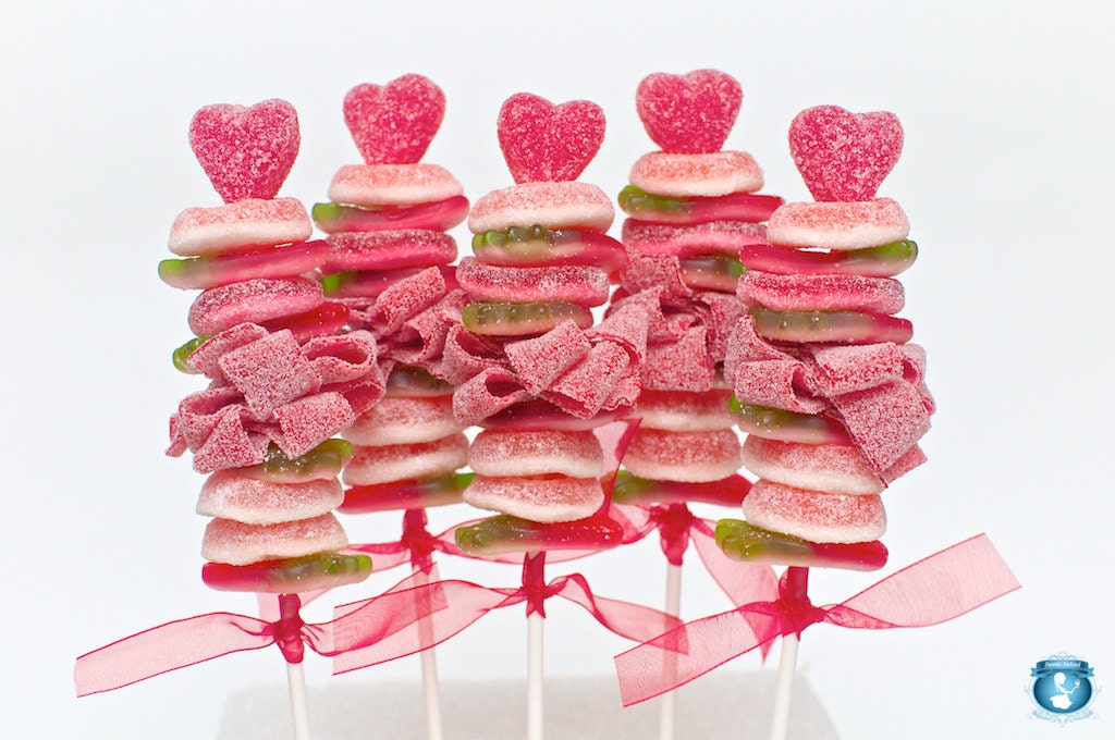 24 Mini Valentine Sweet Skewers