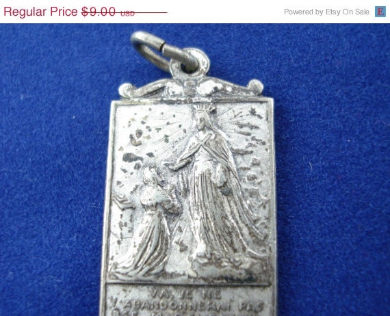 On Sale 25% Off 1950s French St Marguerite Bourgeoys Beautification Catholic Medal - Female Saint Charm KK27
