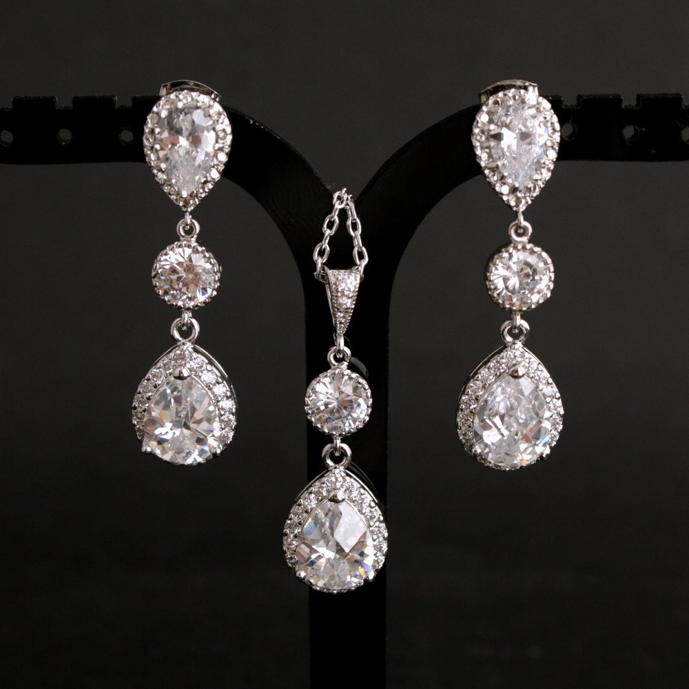 Wedding Jewelry Bridal Jewelry Set Silver Clear Cubic Zirconia Posts Clear Cubic Zirconia Teardrop Earrings Medium Necklace Wedding Earrings