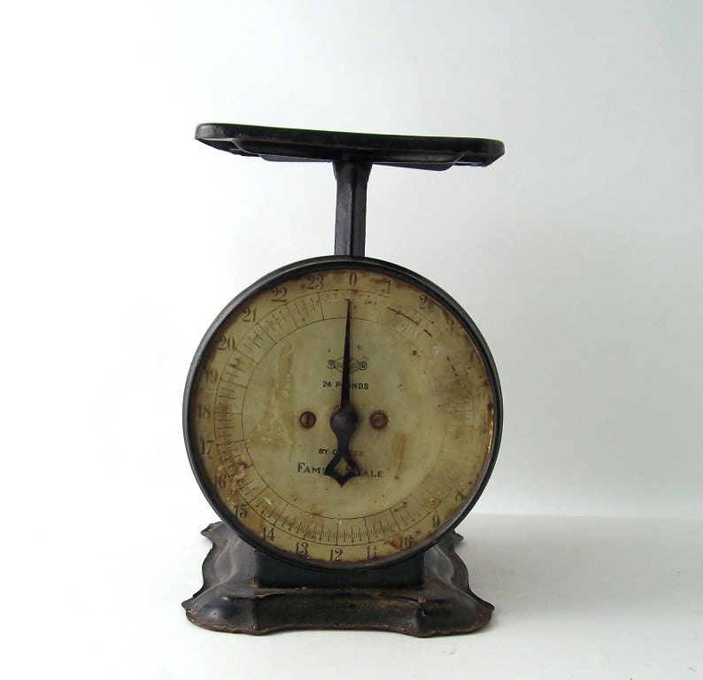 vintage standard scale weight weigh black old antique decorative home decor prop retro mid century