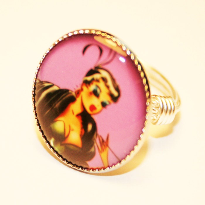 Purple Pin-Up Girl Button Ring