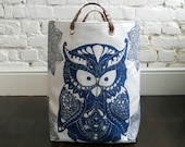 Starry Owl hamper with leather handles