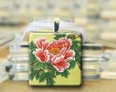 SALE Glass Pendant  -  Vintage Pink & White Flower - necklace