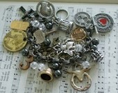 Vintage Medals Bees Hawaii Steer George Washington BMW Charm Bracelet