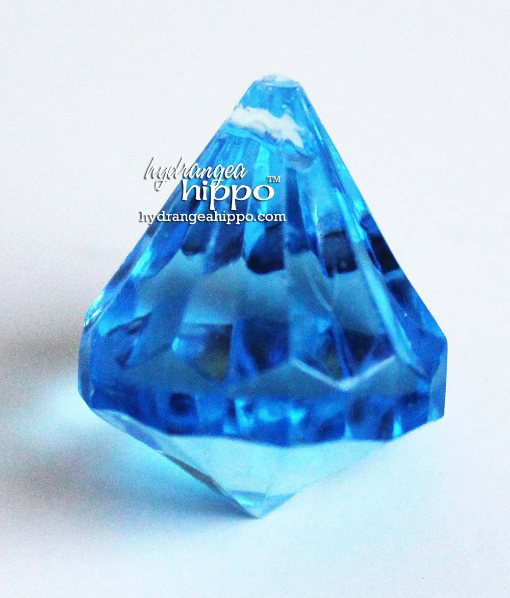 Blue Sapphire - 1 inch - Tear Drop Chandelier Style Beads - 10 pieces Bling