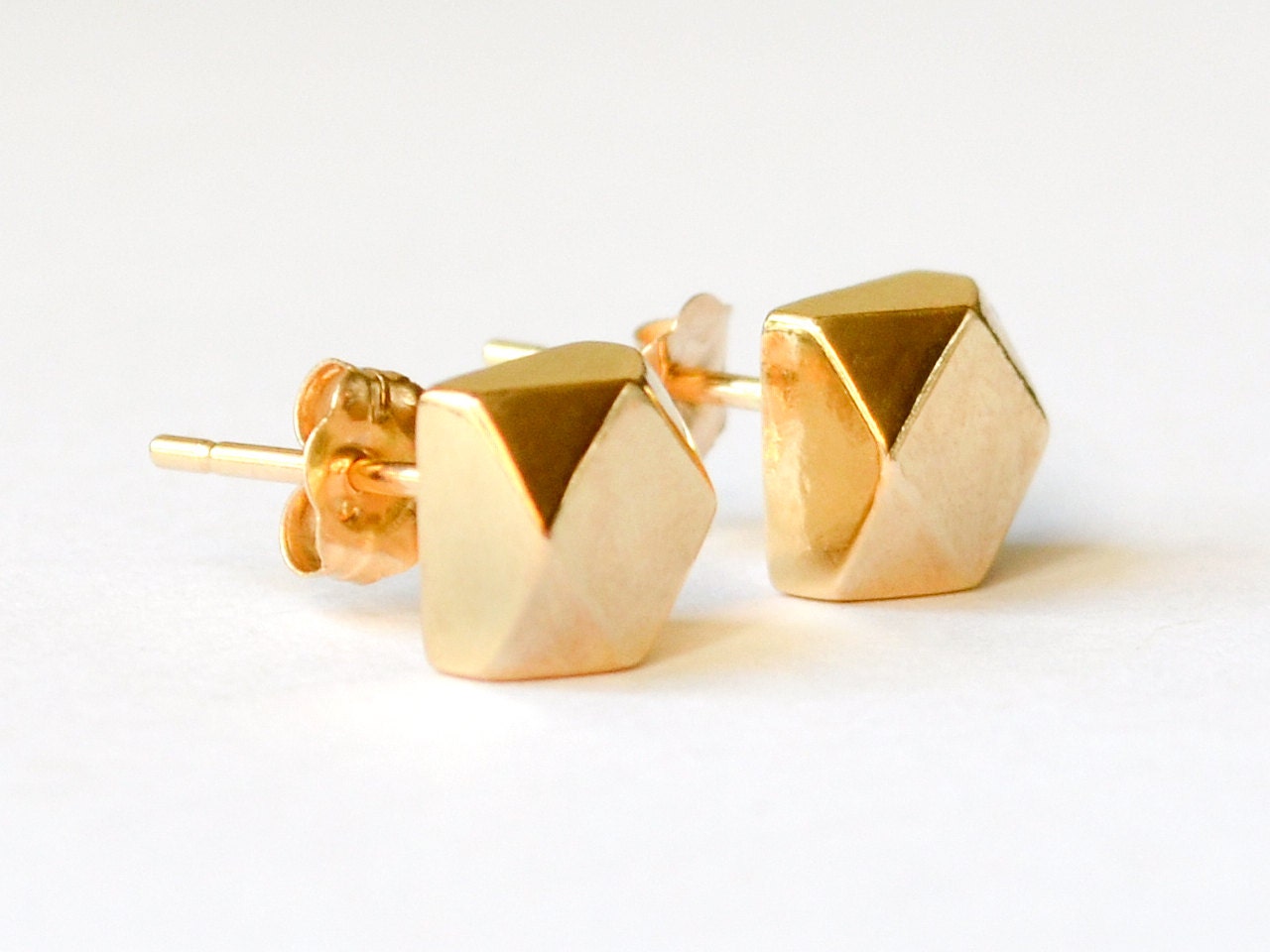 Solid Gold Studs - Geometric Faceted Jewelry - 14k Gold Stud Earrings
