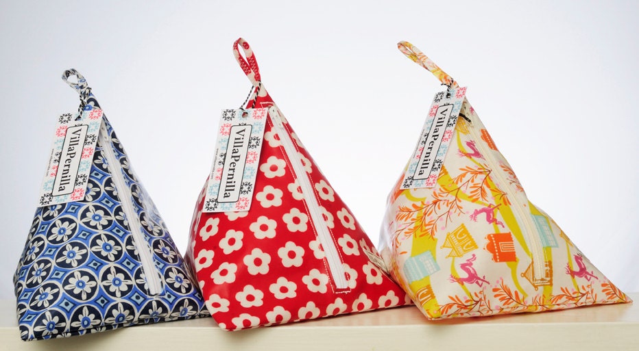 Wash bag for kids and light travelling- oilcloth fabric