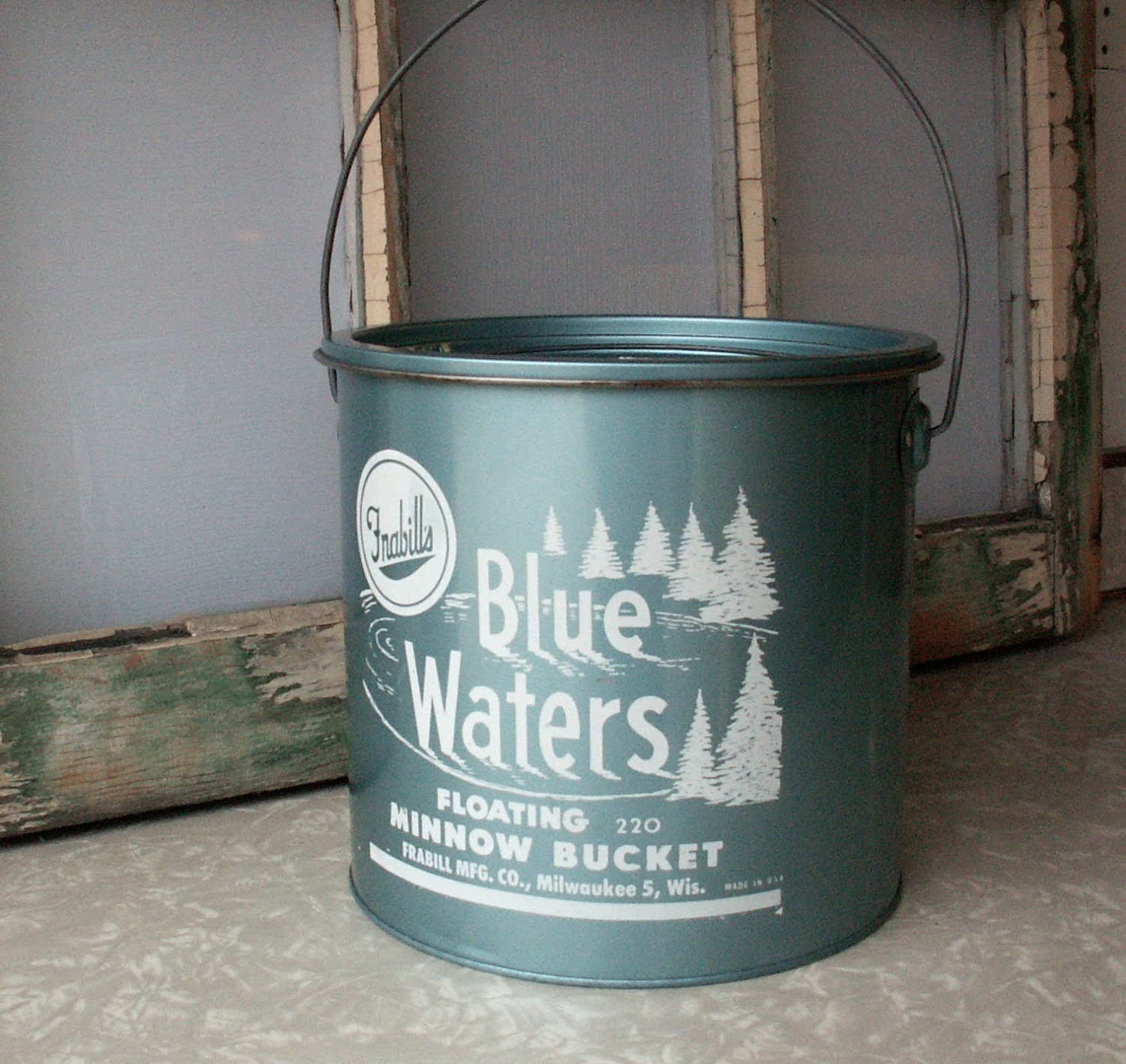 Vintage Blue Waters Floating Minnow Bucket by LOOKINGforYESTERDAY