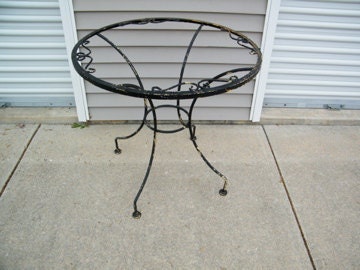 Wrought Iron Garden Table / 24" / Bistro Table