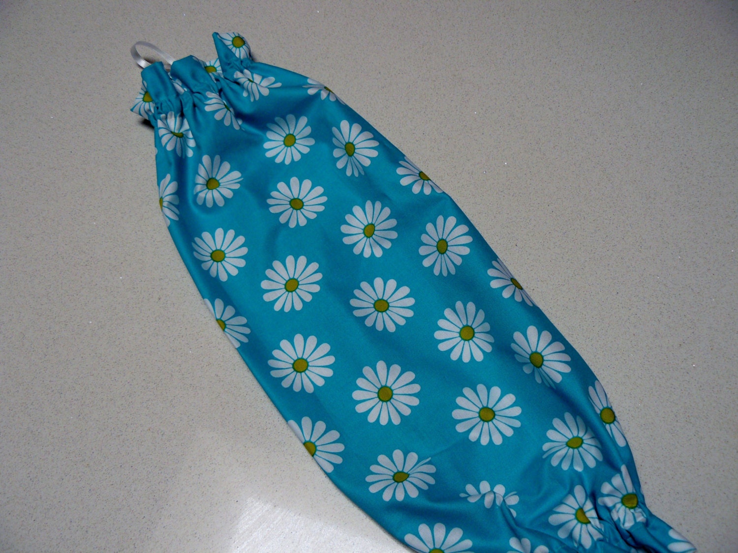 Grocery Bag Holder - Turquoise with white daisy flowers