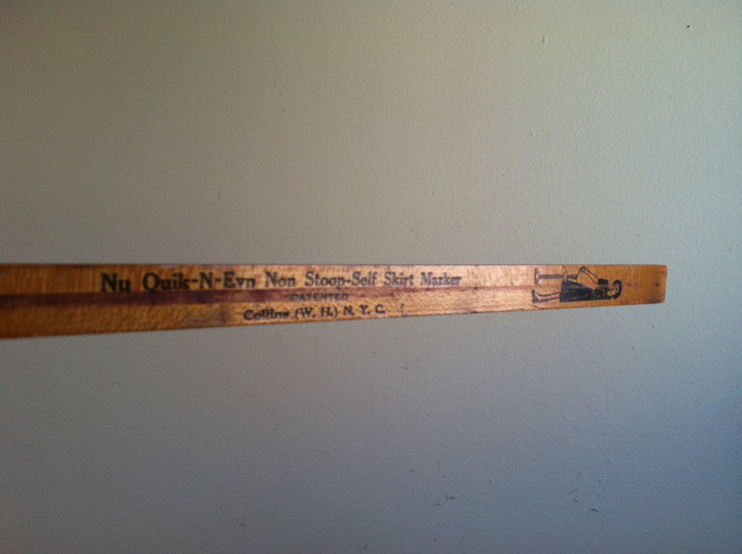 Vintage Nu Quik-N-Evn Non Stop Self Skirt Marker - Ruler