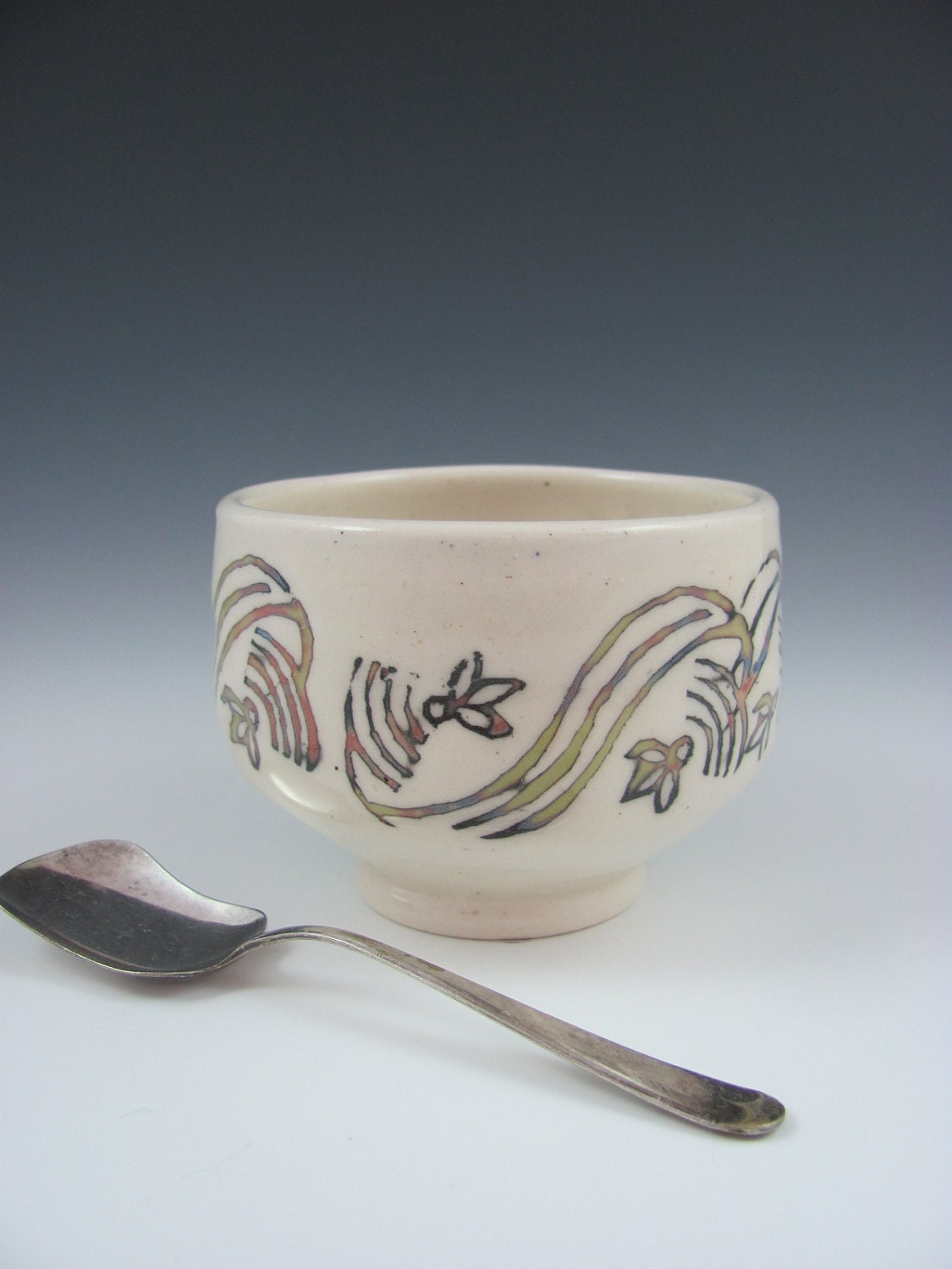 Tea Bowl Yunomi White Ceramic Porcelain Inlaid Patterned Cup Wheelthrown, Handmade by Licia Lucas Pfadt