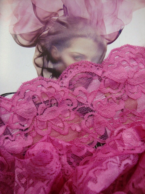2 yard 3 1/2" width ( 89 mm ) beautiful shimmery double side scalloped hot pink stretch lace trim / dark rose stretch lace