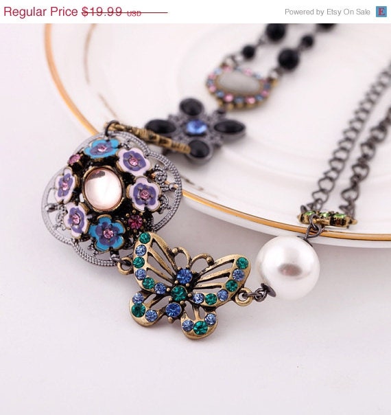 75% OFF CLEARANCE Crystal Rhinestone Pearl Flower Butterfly Choker Necklace