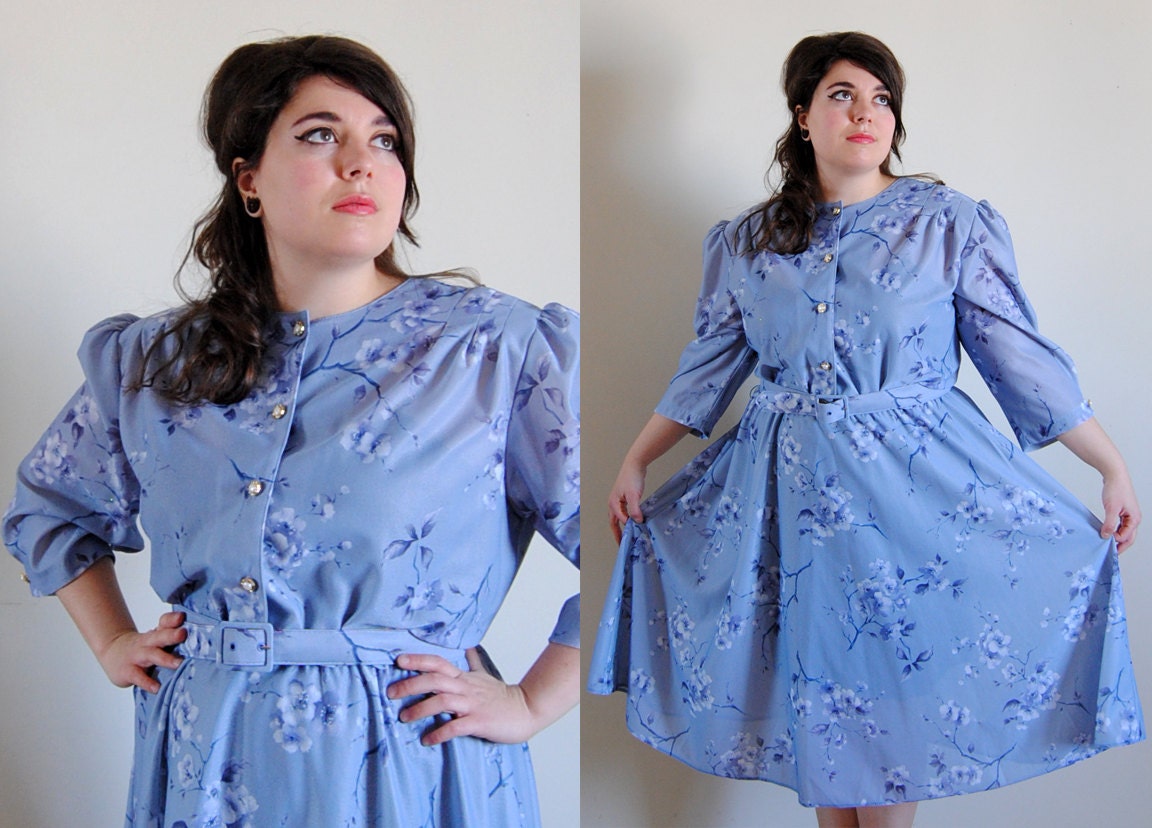Plus Size Vintage Dress 1980s China Blossom Blue with Belt // Delft Delight Spring Fashion // Size 22W XXXL