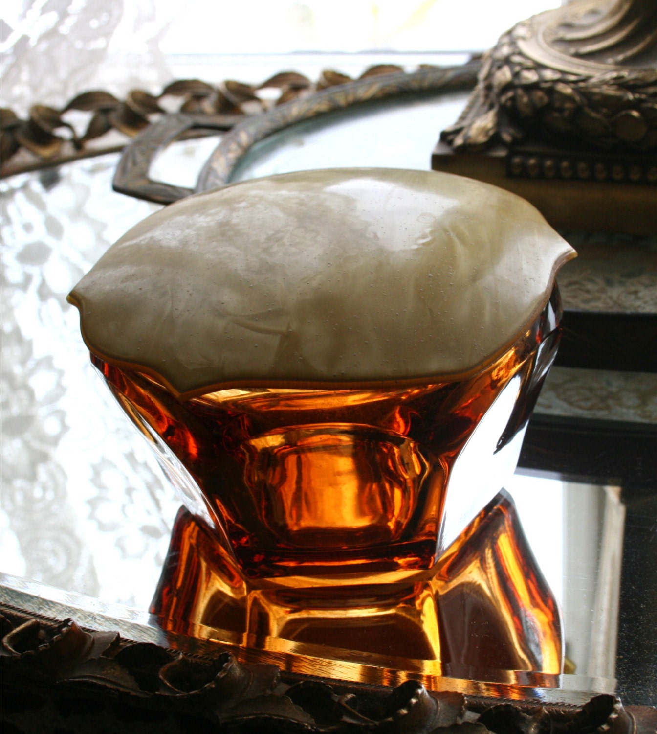 Vintage 1920 Art Deco Amber Glass with Celluloid lid Vanity Powder Dresser Jar Box