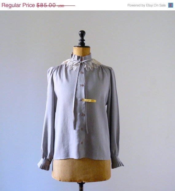 20% OFF SALE Vintage 1960s silk pearl grey blouse with crochet collar. Pleated neck blouse