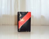 Sale... vintage new wave / 1980s keychain / vintage keychain / 1960s mod