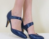 20% OFF SALE Vintage Trendy Dark Blue Strappy High Heels / Size 8