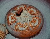 Indoor and Cat Fountain, Handmade, Foodsafe -  "Crab Dance " - 9 Plus Inch Diameter