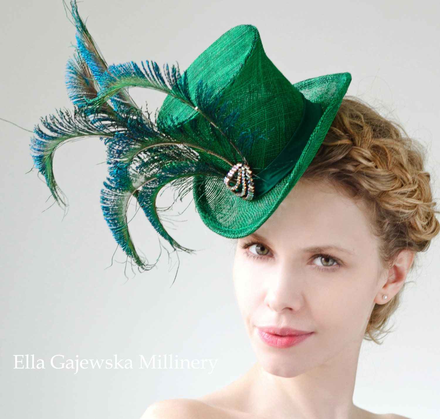 Emerald Green Mini Straw Accessory Top Hat Peacock Feathers Accessories Wedding Wear Party Fascinator Royal Derby Ascot Hats Steampunk