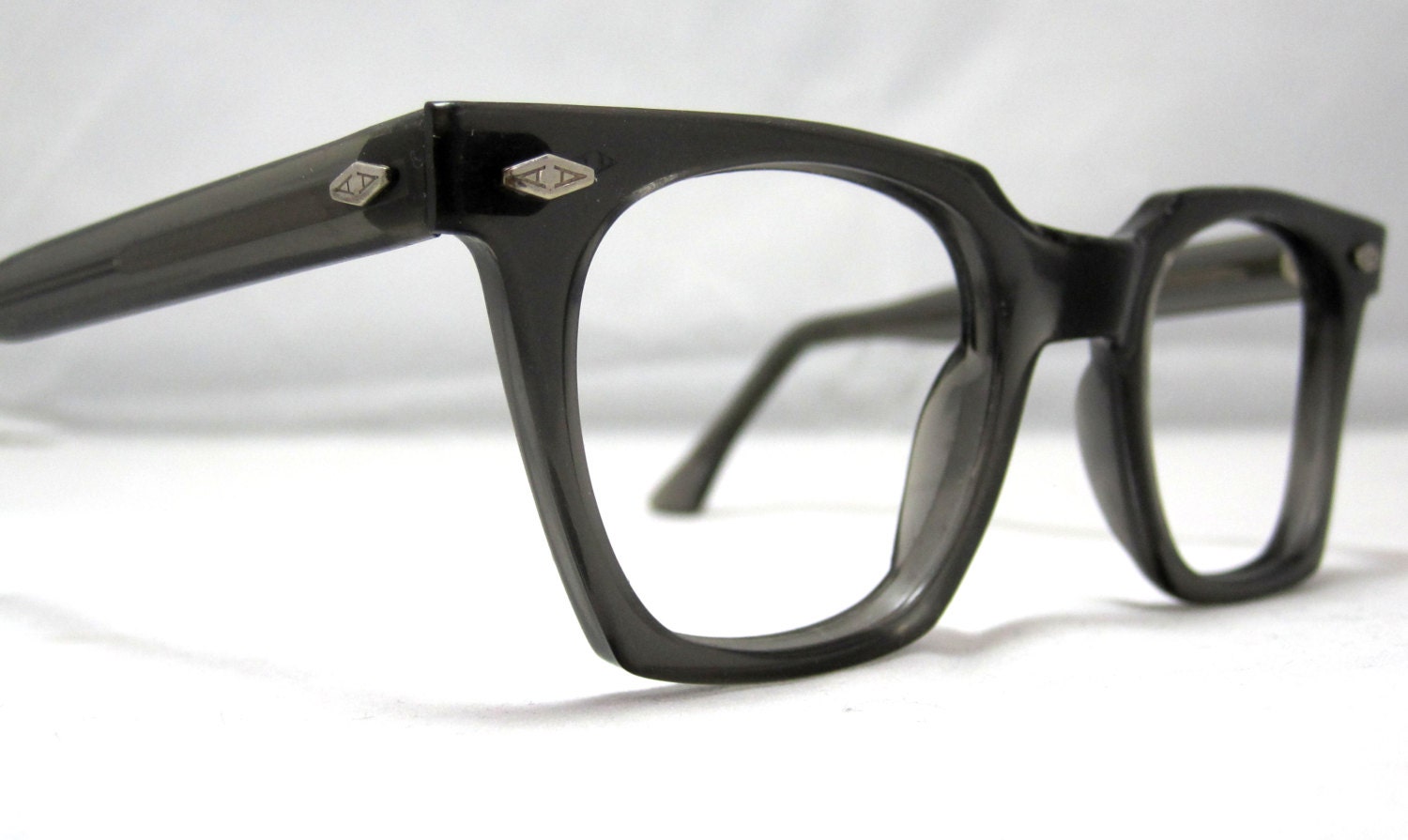 Vintage EyeGlasses Frames Mens Horn Rim Gray Glasses. Mad Men Style.