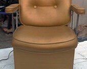 the hair i-chair...  aka the rockin' chair... upcycled hair salon -gaming-ipod chair