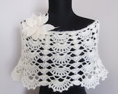 Romantic Crochet Capelet / Cape / Wrapf in off white