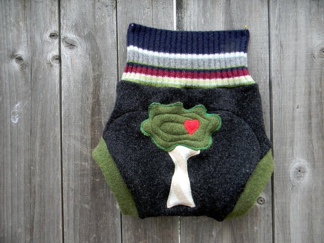 Upcycled Wool Soaker Cover Diaper Cover With Added Doubler Black/Green With "I Love Tree" Applique LARGE 12-24M Kidsgogreen