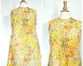 Vintage 1960s Dress / 60s mod dress / yellow mini dress / womens dress / sundress / shift dress / resort wear / summer dress / large