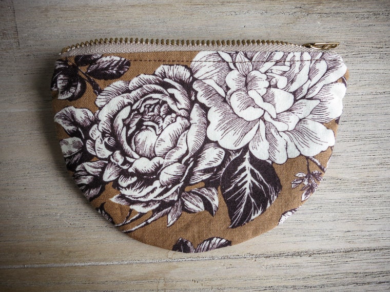 Small Coin Purse Zipper Pouch / Choice of 5 Prints