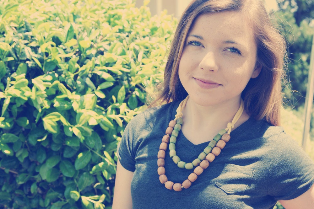 Retro Green Natural Yellow Double Strand Chunky Wooden Beaded Necklace