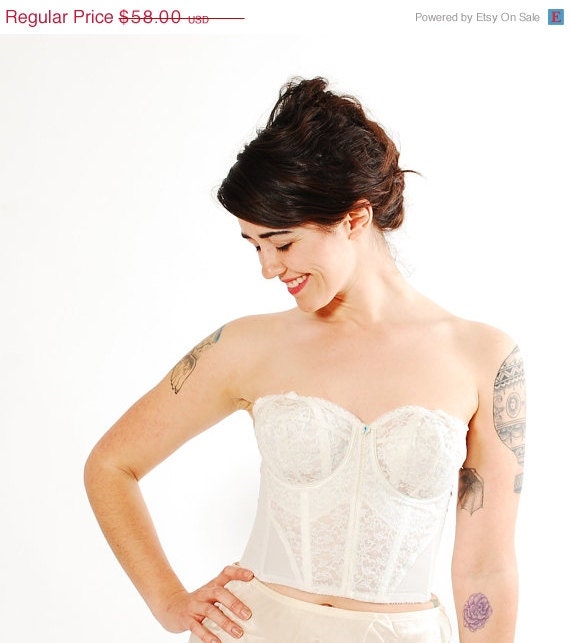 30% OFF - 1950s Bra - 50s Longline Bra - Ivory Lace