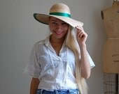 25 % OFF SALE 1970s JUNGLE Green bow wide brimmed straw summer hat