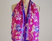 25 % OFF SALE 80s Oscar De La Renta silk spring scarf