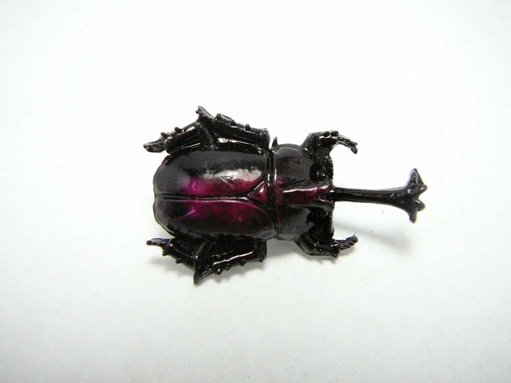 Rare Vintage Celluloid Japanese Rhinoceros Horned  Beetle Bug Brooch Pin