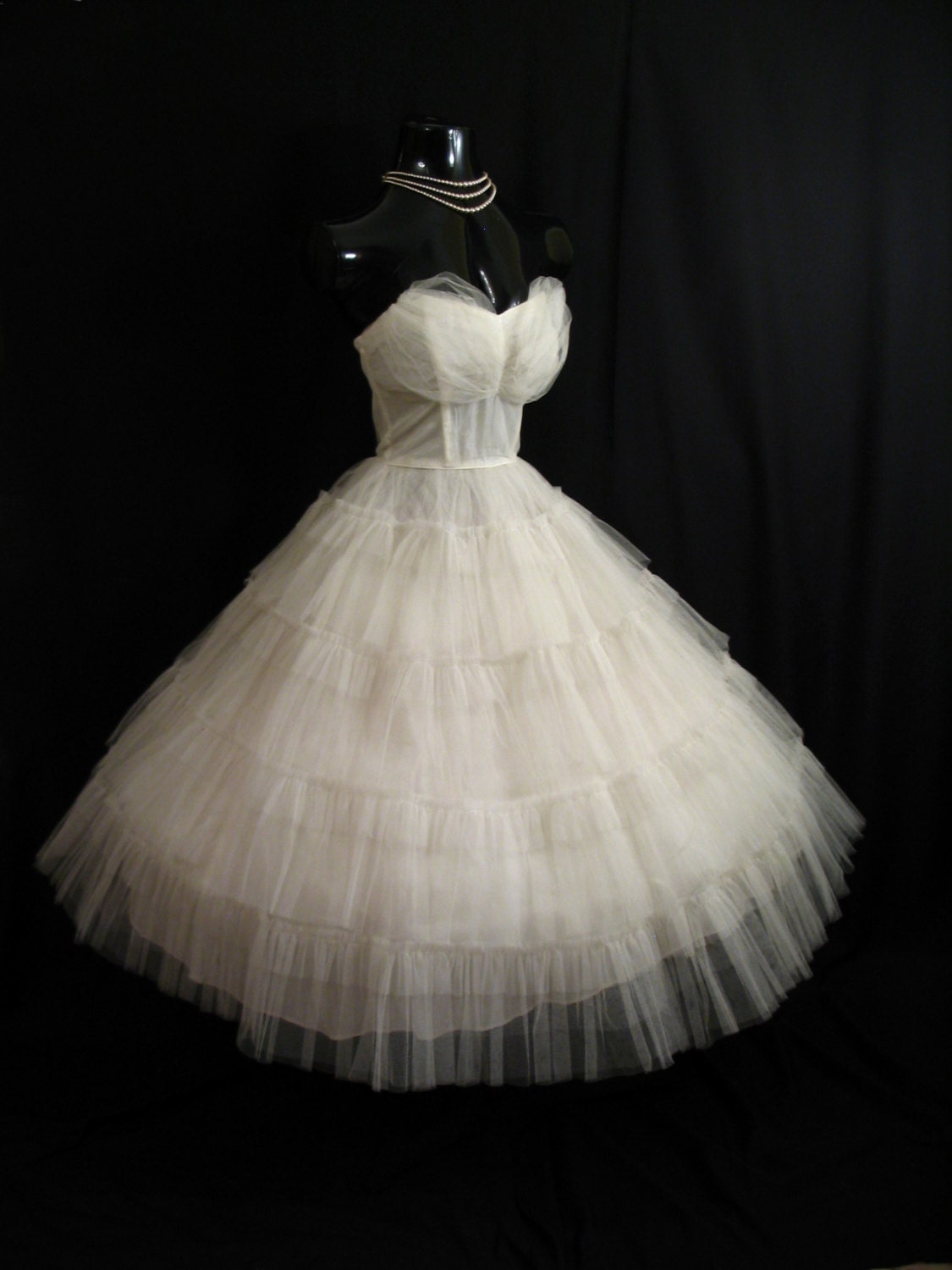 Vintage 1950's 50s Bombshell Strapless White Ivory Tulle Prom Party Wedding Dress Gown