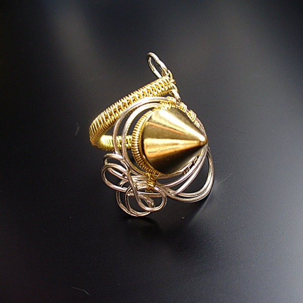 Golden Goth Stud Ring - Adjustable Copper ring - Intricate Silver Plated Ring - Wire Wrapped Jewelry Handmade - Copper Jewelry