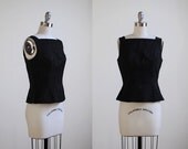 1950's peplum top. black peplum 50. m. vintage brocade. sleeveless tank. peplum blouse 50's.